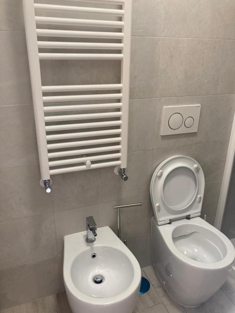 Colosseo Cozy Rooms B&B Roma Eksteriør bilde